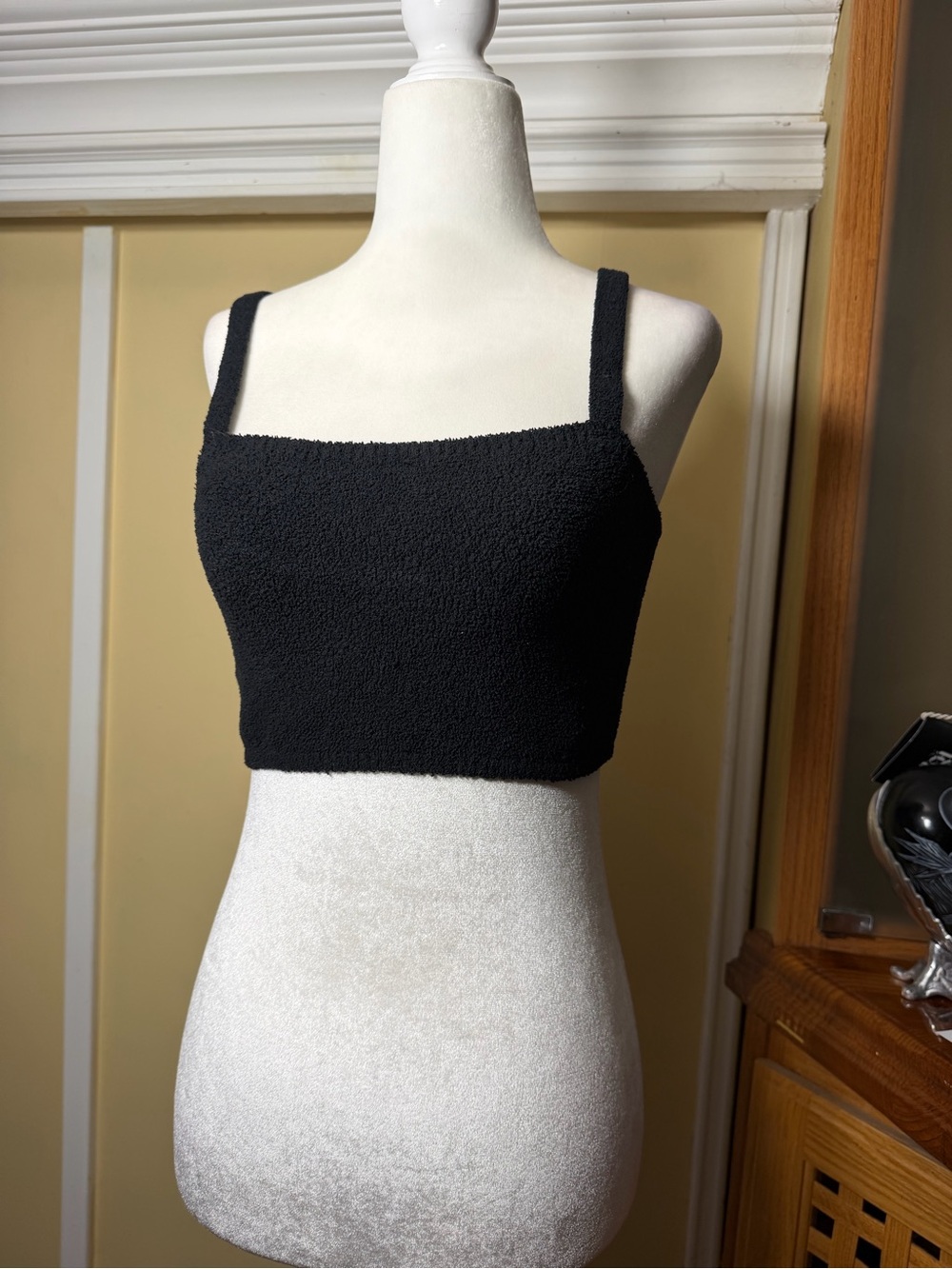 Skims Cozy Knit Black Square Neck Crop Tank Top - Women